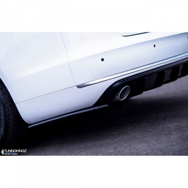 Heck Ansatz Flaps Diffusor für Audi A8 D4 schwarz Hochglanz