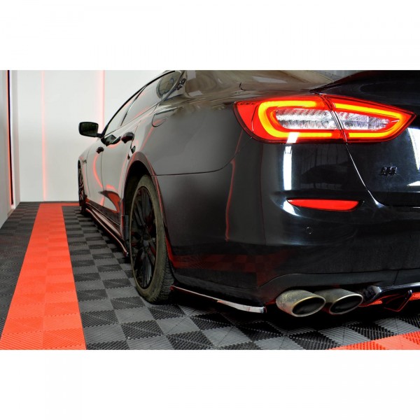 Seitenschweller Ansatz für MASERATI QUATTROPORTE MK.6 vor Facelift schwarz Hochglanz