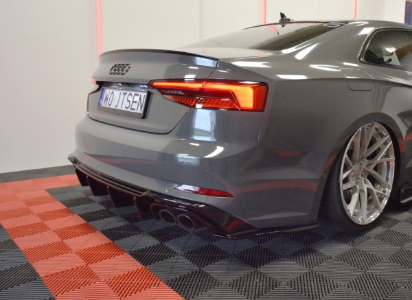 Heck Ansatz Flaps Diffusor für Audi S5 F5 Coupe