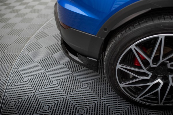 Hinten Splitter (mit einem vertikalem balken) für Seat Arona FR Mk1 Facelift schwarz Hochglanz