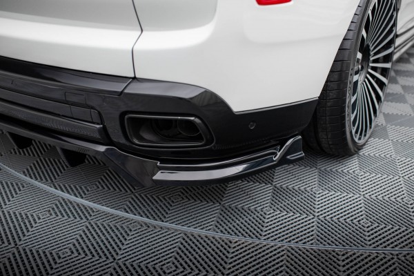 Hinten Splitter (mit einem vertikalem balken) für Rolls Royce Cullinan schwarz Hochglanz