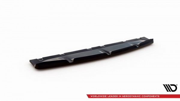 Mittlerer Diffusor Heck Ansatz V.2 für BMW M135i F40 schwarz Hochglanz