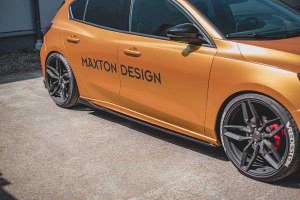 Seitenschweller Ansatz für V.4 Ford Focus ST / ST-Line Mk4 schwarz Hochglanz