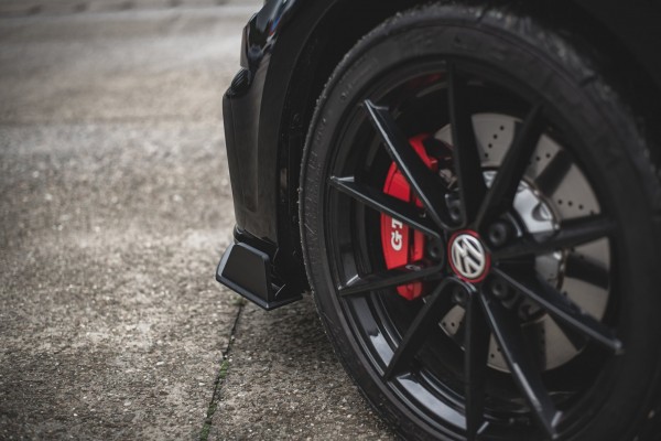 Robuste Racing Front Ansatz für VW Golf 7 GTI TCR