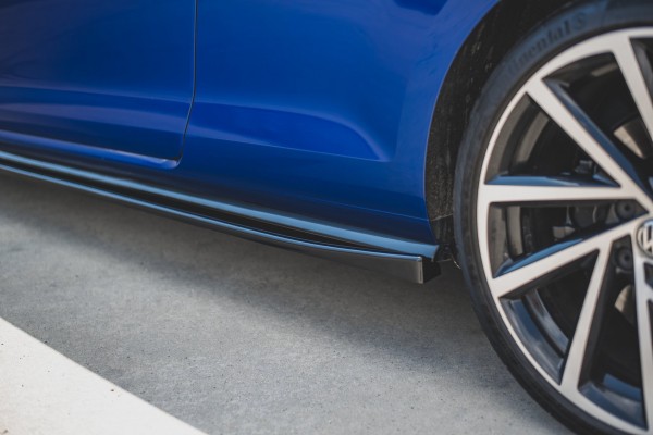 Seitenschweller Ansatz für V.4 VW Golf 7 R / R-Line Facelift Carbon Look