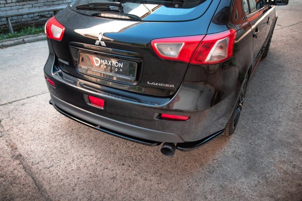 Heck Ansatz Flaps Diffusor für Mistubishi Lancer Sportback Mk8 schwarz Hochglanz