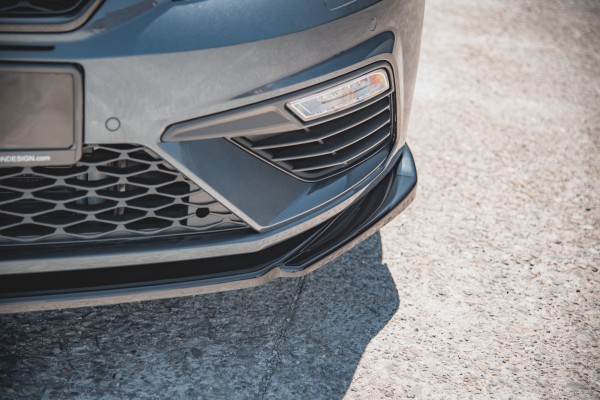 Front Ansatz V.5 für Seat Leon Cupra / FR Mk3 FL Carbon Look