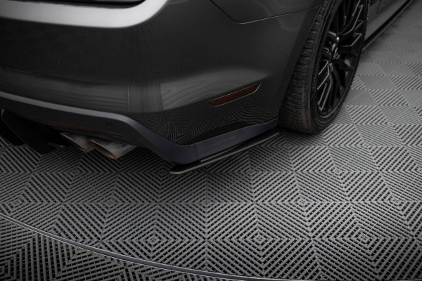 Street Pro Heck Ansatz Flaps Diffusor für Ford Mustang GT Mk6