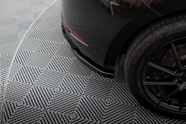 Heck Ansatz Flaps Diffusor V.2 für Seat Leon Hatchback Mk3 Facelift schwarz Hochglanz